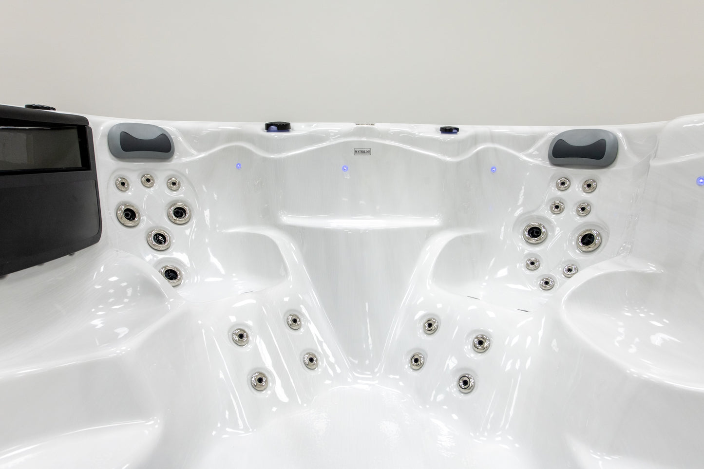 Superior Wellness Ares Hot Tub 4.3 Metre Swim Spa