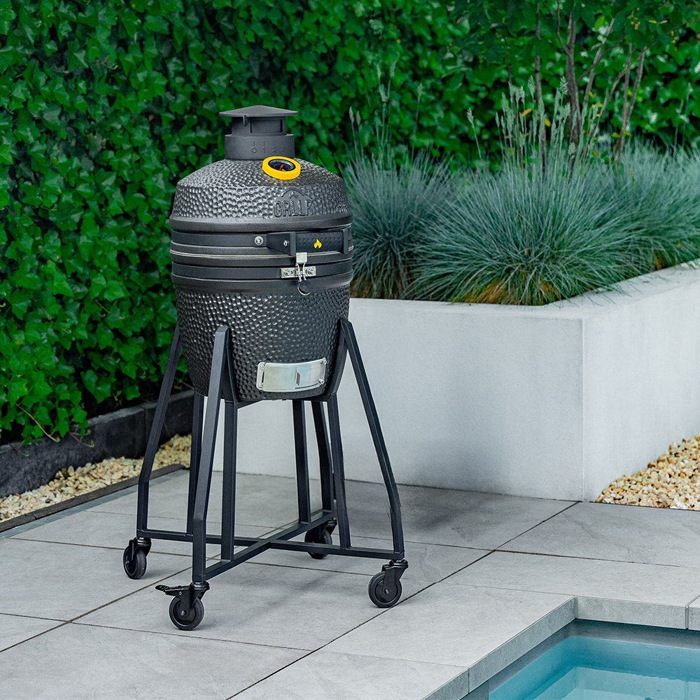 GRLLR Kamado's Ember Classic 22 inch Matte Black Charcoal