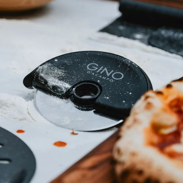 Gino D’Acampo Disc Style Pizza Cutter - Luxury Equipment Online