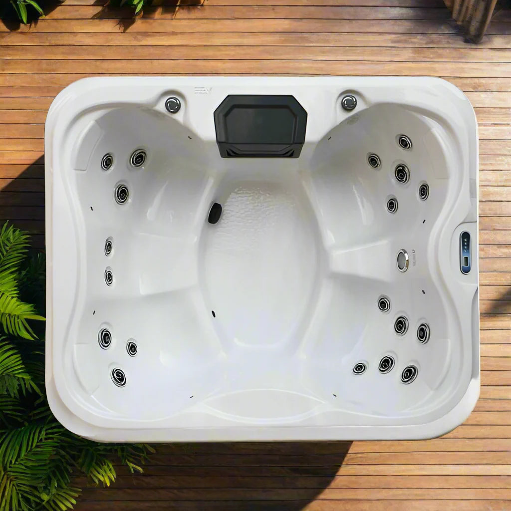 H2O Hottubs 2000 Series 13A Plug & Play