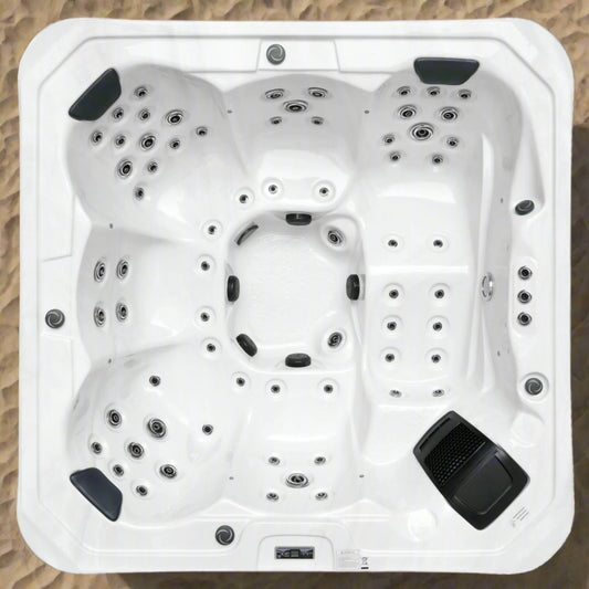 H2O Hottubs Retreat Bay XL 32A Twin Pump