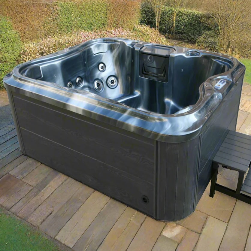 H2O Hottubs 2000 Series 13A Plug & Play 6 Person - Luxury Equipment Online