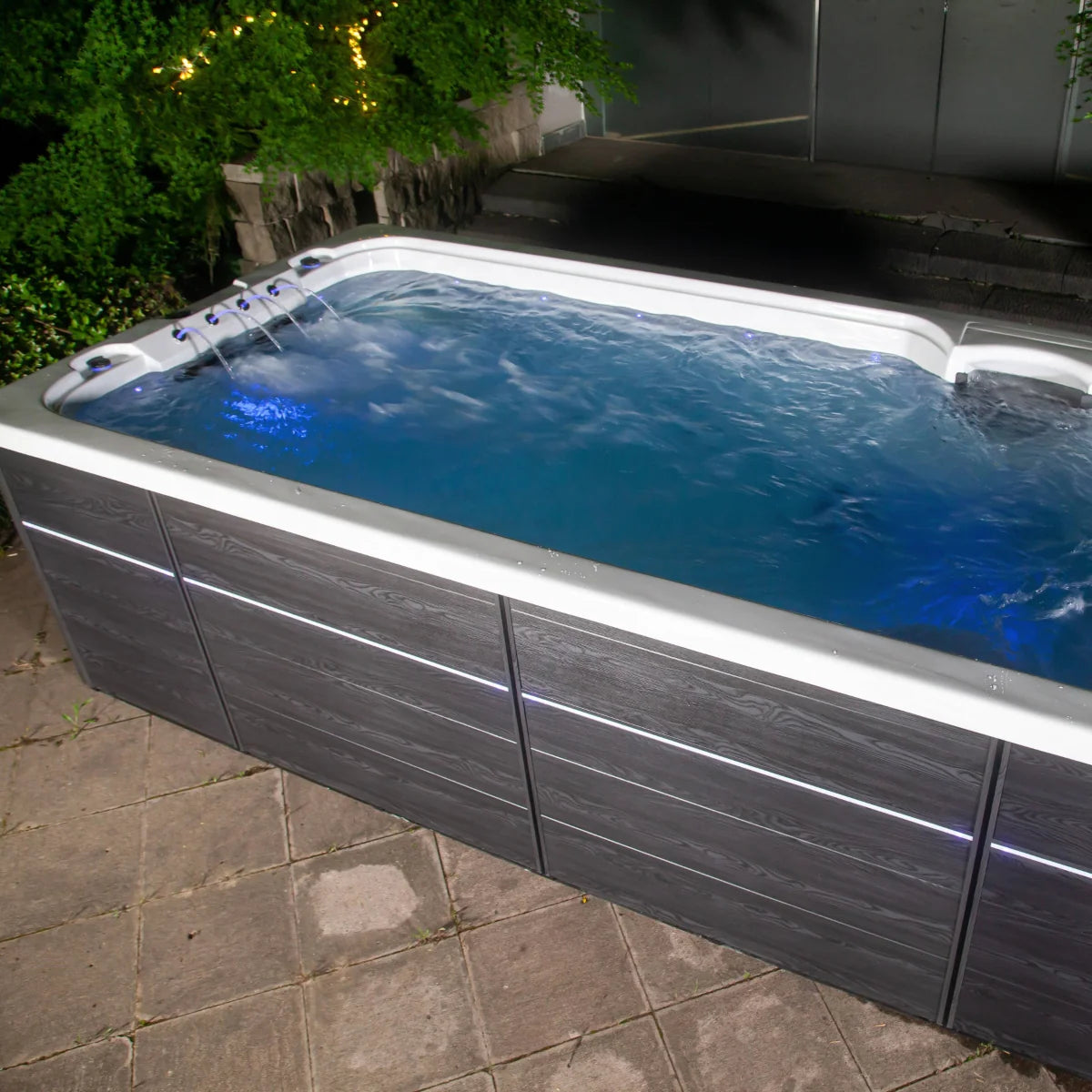 H2O Hottubs Athena 4.8m Swim Spa