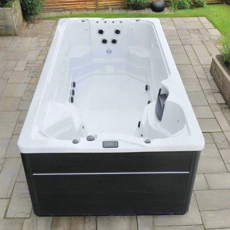 H2O Hottubs Athena 4.8m Swim Spa
