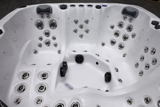 Superior Wellness 5 Person Hot Tub OR7523 32AMP