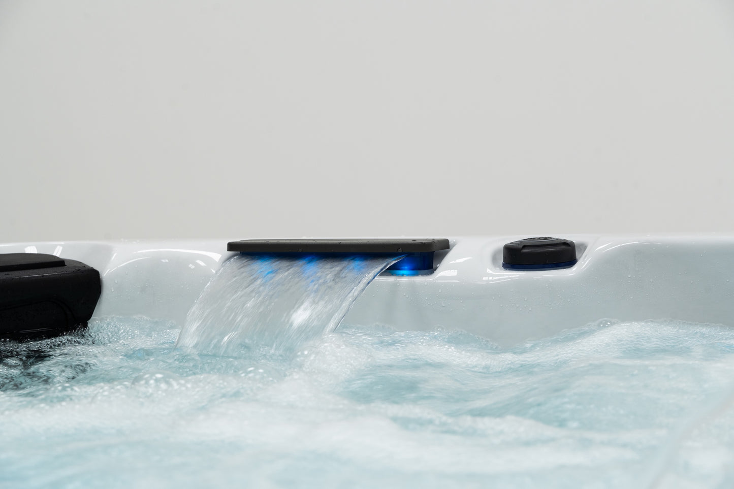 Superior Wellness 5 Person Hot Tub OR5723 32AMP