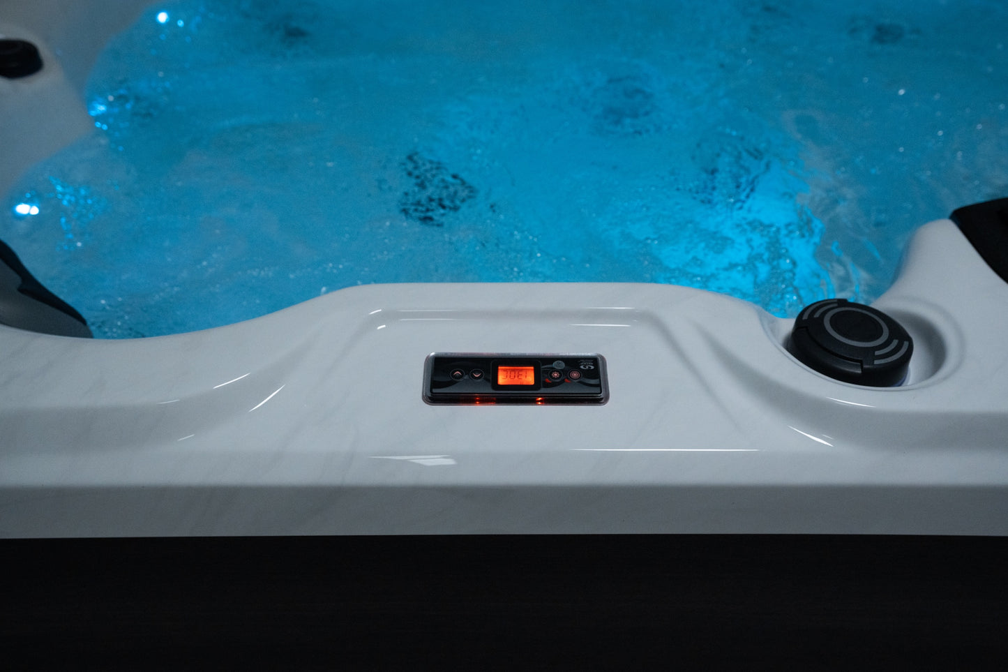 Superior Wellness 6 Person Hot Tub OR2815 13AMP