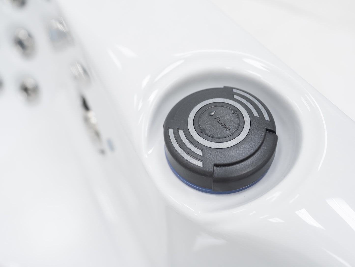Superior Wellness 7 Person Hot Tub OR5907 32AMP