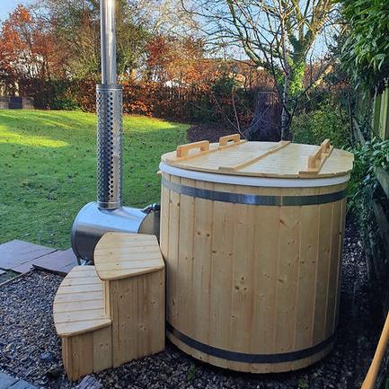 Sunny Hottubs FIiberglass Wooden Hot Tub 2 Seater Luxequipmentonline