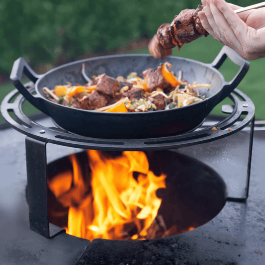 Barbecook Dynamic Centre wok & Dutch oven holder with pot