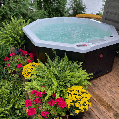 Canadian_Spa_Muskoka_AI_Patio_Spa_5_Person_14_Jet_188x188cm