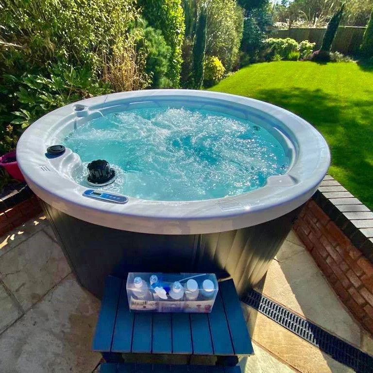 H2OHottubs1000Series13APlug_Play_jpg
