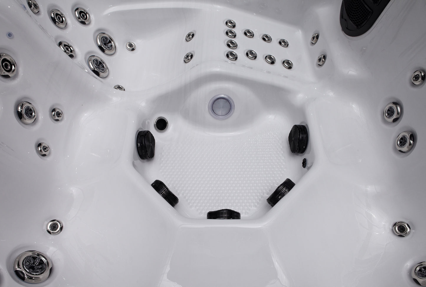 Superior Wellness 6 Person Hot Tub OR5915 32AMP