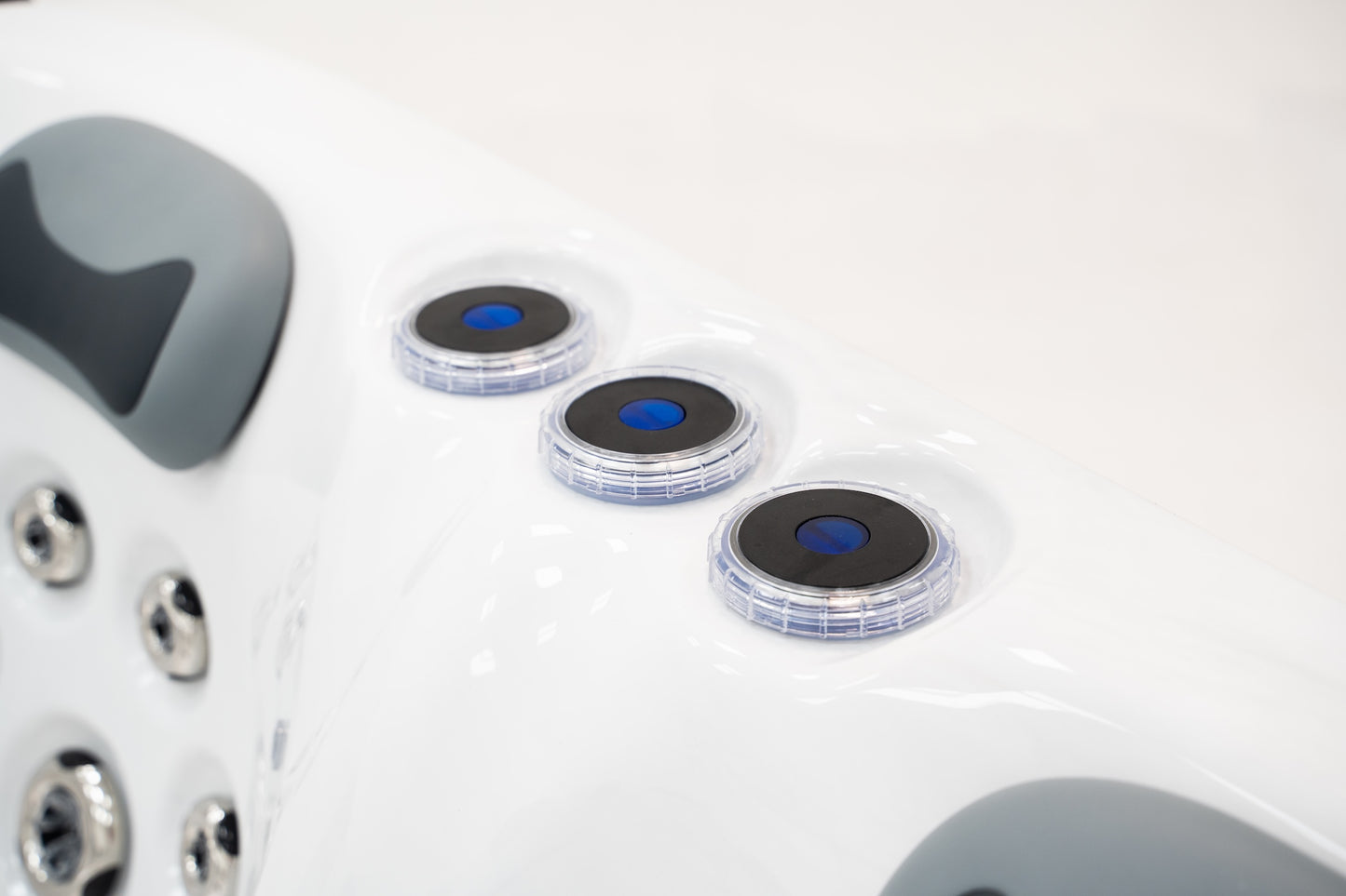 Superior Wellness 3 Person Hot Tub OR2612 13AMP
