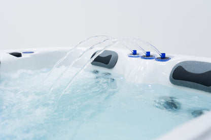 Superior Wellness 3 Person Hot Tub OR2612 13AMP