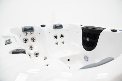 Superior Wellness 3 Person Hot Tub OR2612 13AMP