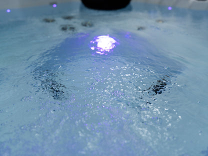 Superior Wellness 5 Person Hot Tub OR2723 13AMP
