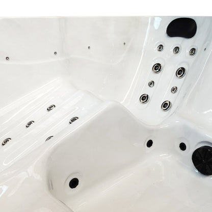 ORCA LEISURE SUNBORO X 13A 6 Person Hot tub